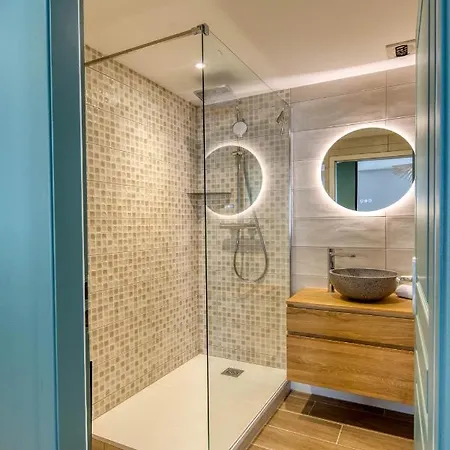 Appartement Le Verdoyant Hyper Centre Avec Parking Et Sauna *